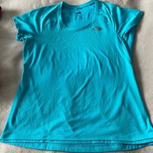 The North Face women’s flashdry flight series T-shirt M